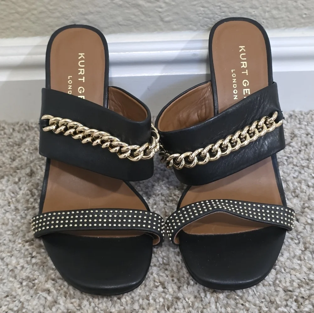 Kurt Geiger Gold Chain Embellished Black Wedge Heels Size 36.5 6US